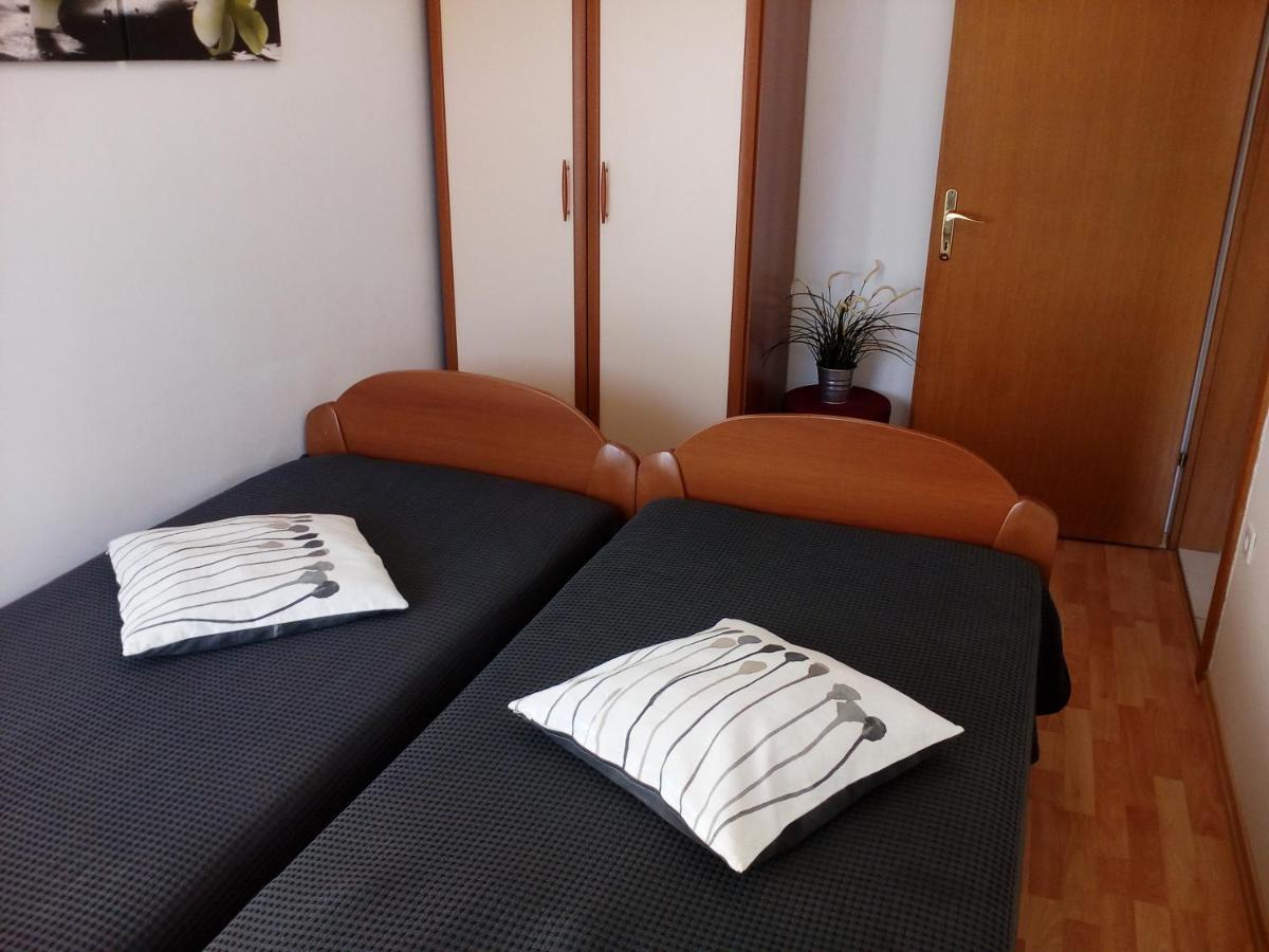 Gallery Apartman Nada Zaboric Exterior photo